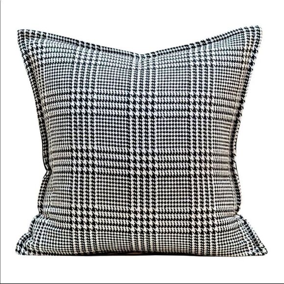 Set of 2 home decor - pillow cover black/white 45x45 - Picture 1 of 2